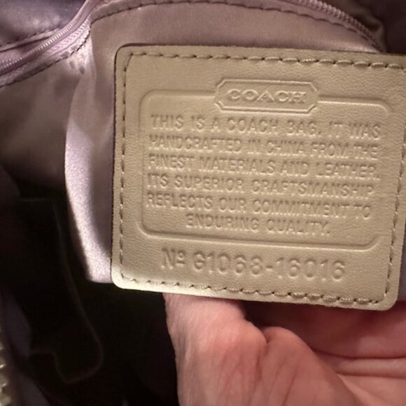 Coach Kristin Creme Patent Leather Satchel Shoulder Bag 16016- RARE COLOR - Picture 5 of 7